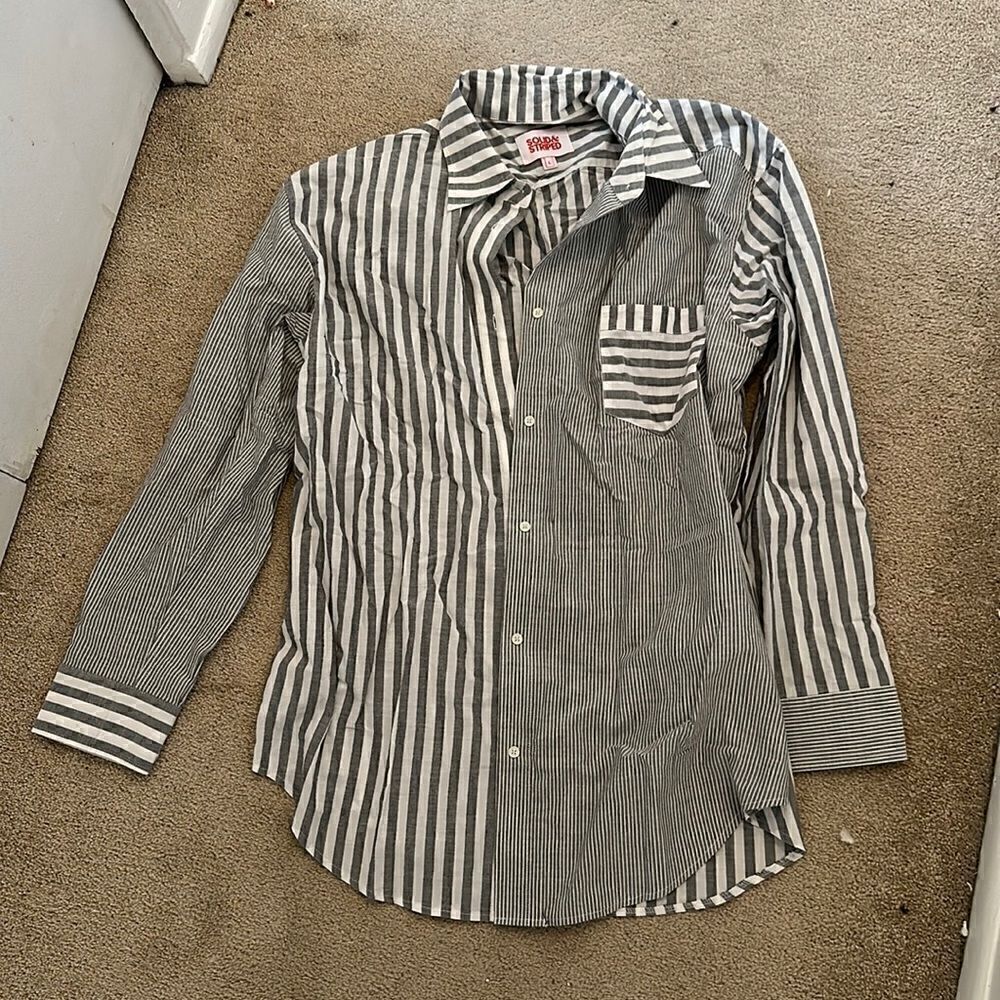 New Solid and Striped Buttondown Large